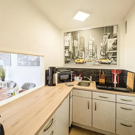H-lodges - City-appartments In Apartmán *